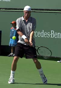 Figure from The Myth of the Wrist – The Backhand